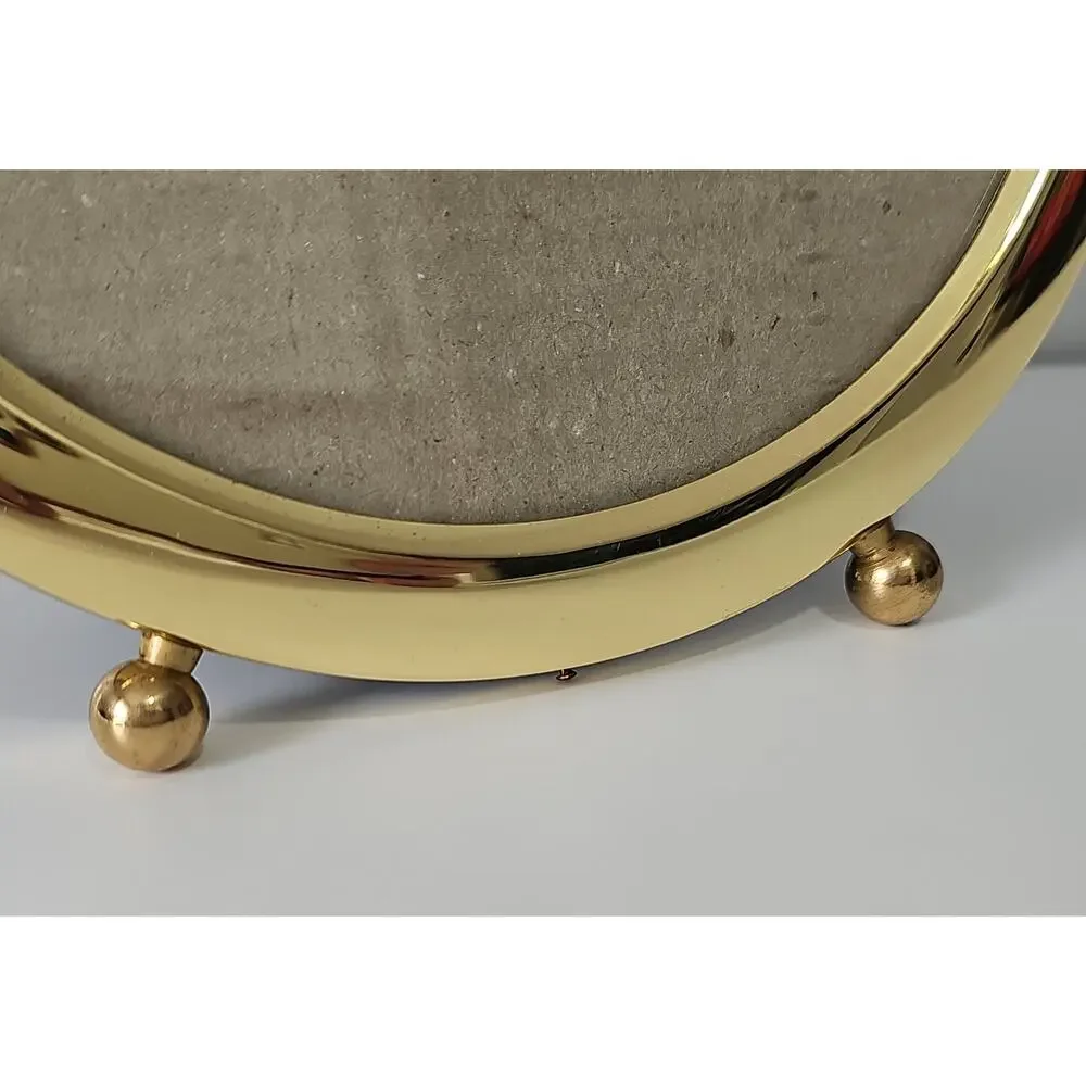 Vintage Large Oval Brass Footed Photo Picture Frame 11 x 9 Pin Closure